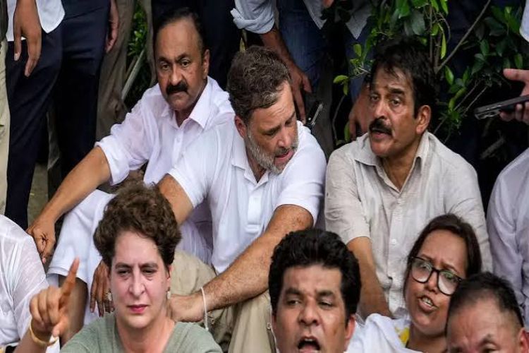 Police used excessive force against Congress leaders during NEET protest: Chief Minister Satheesan