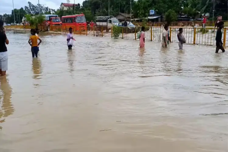 Assam flood: Flood situation deteriorates in Jorhat; 4 villages in Alengmora submerged