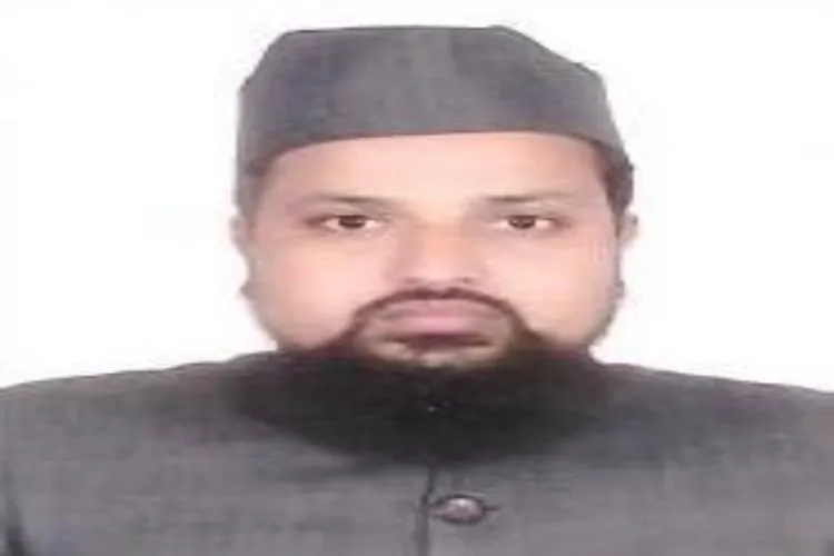 AMUAMU Girls' School pays tribute to Imtiaz Alam. Girls' School pays tribute to Imtiaz Alam.