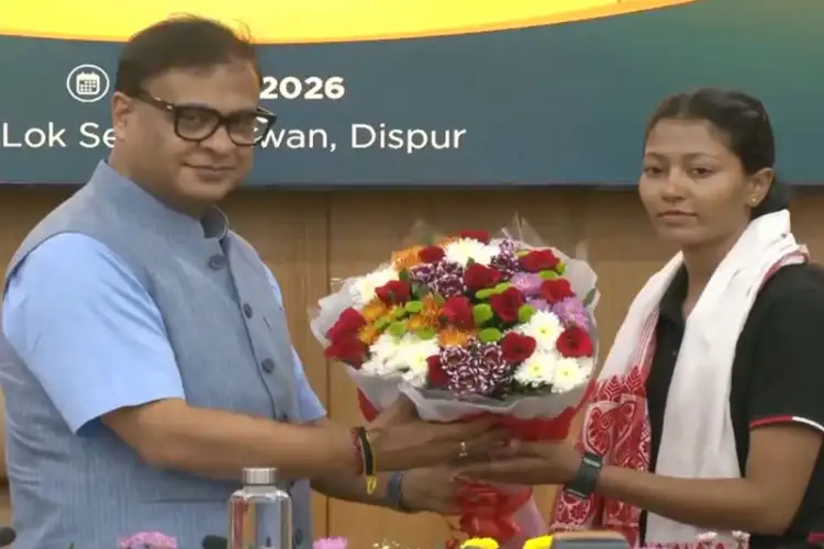 CM Himanta Biswa Sarma felicitates Assam's 1st woman Everest climber Rupamoni Gorh