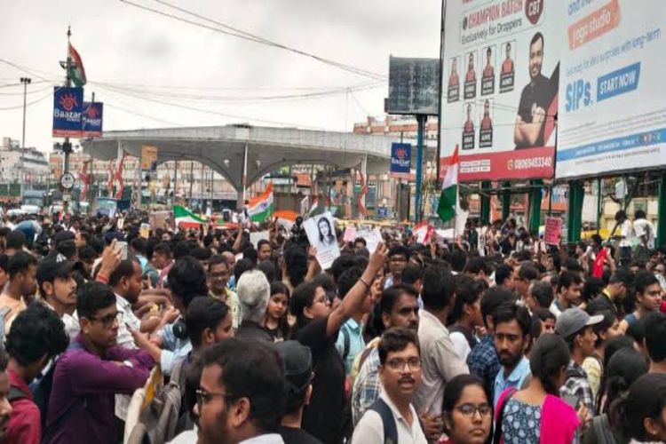 Bengal: Journalists protest attack during NEET protest, demand security measures
