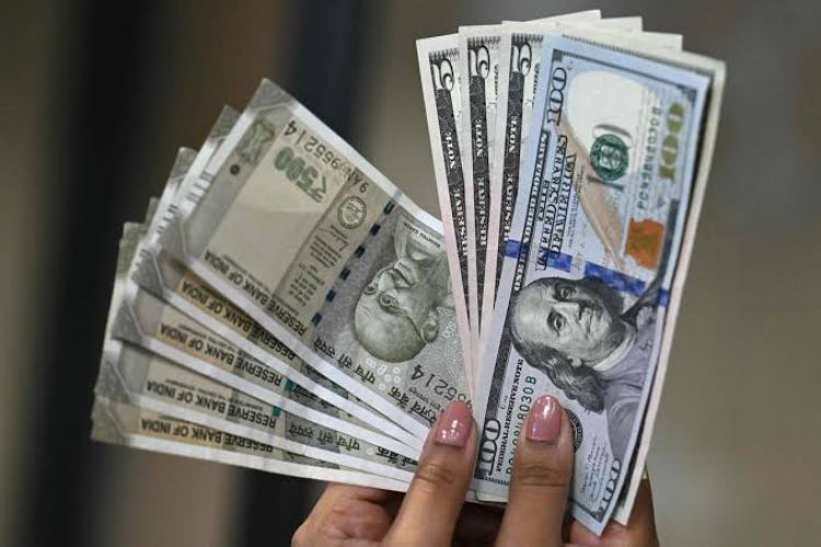 Rupee gains 11 paise to 95.88 per dollar