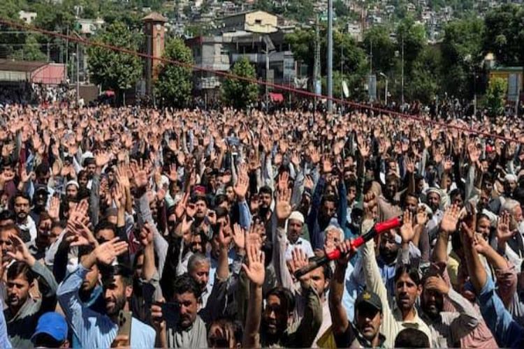 PML-N wins nine out of 13 seats in first phase of PoK elections