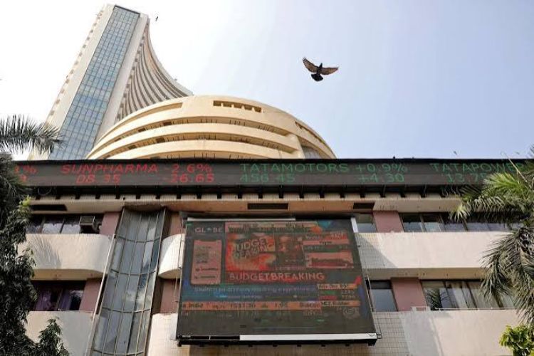 Domestic stock markets rise in early trade, Sensex jumps 726 points