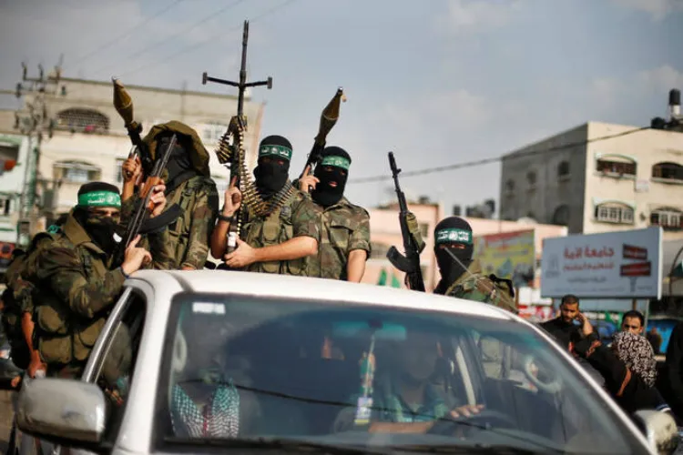 Hamas agrees to Gaza deal; Israel's condition remains in place.