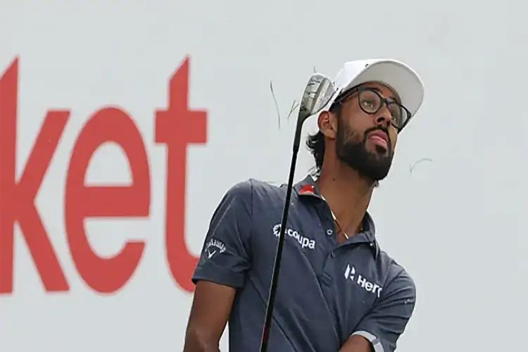 Akshay Bhatia makes steady start in Rocket Classic