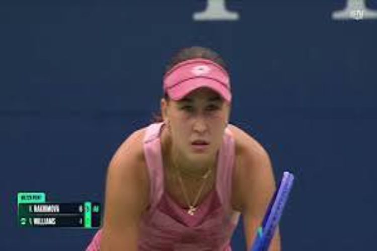 Kamilla Rakhimova defeated Venus Williams