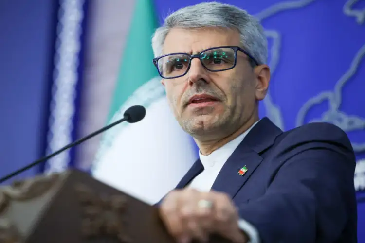 Iran-Oman shipping understanding does not mean reopening of Strait of Hormuz: Iran Foreign Ministry