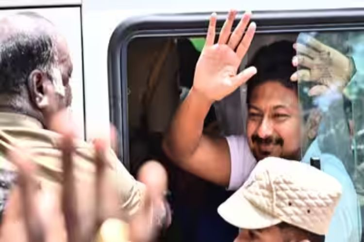 Stalin arrested for making objectionable remarks against Trisha