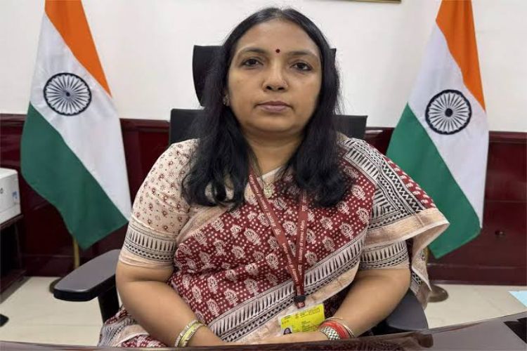 FMCG, retail and food industries should strengthen grievance redressal system: Consumer Affairs Secretary