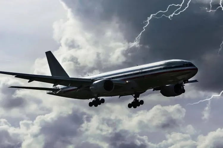 Aviation experts on severe turbulence on Air India flight: 'The situation could be life-threatening'