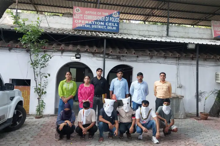Operation VISTA 1.0: Central District Police's AATS apprehends 11 Bangladeshi nationals for violating visa conditions
