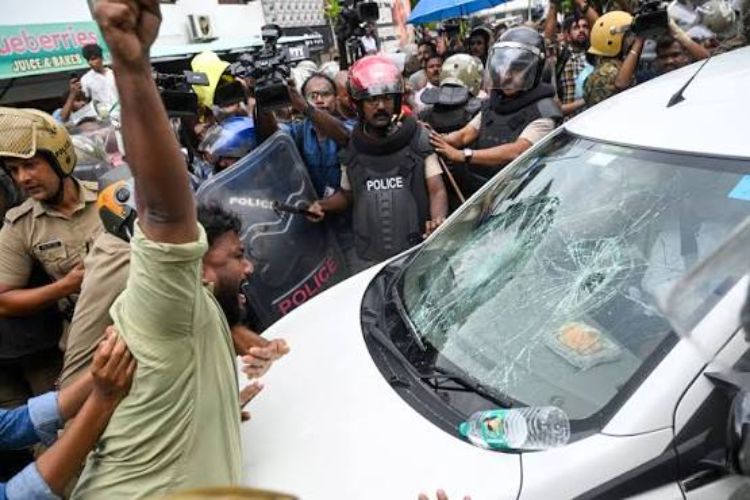 Kerala High Court grants bail to four more accused in ED officials attack case