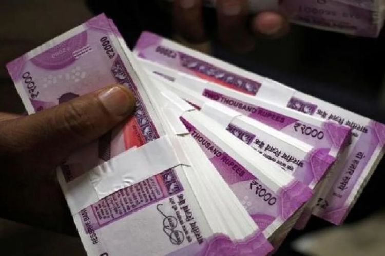 Power Grid Corporation's first quarter net profit declined marginally to Rs 3,598 crore.