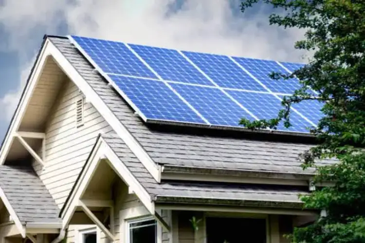 Rooftop solar installations cross 16,000 a day under PM Surya Ghar scheme: Pralhad Joshi