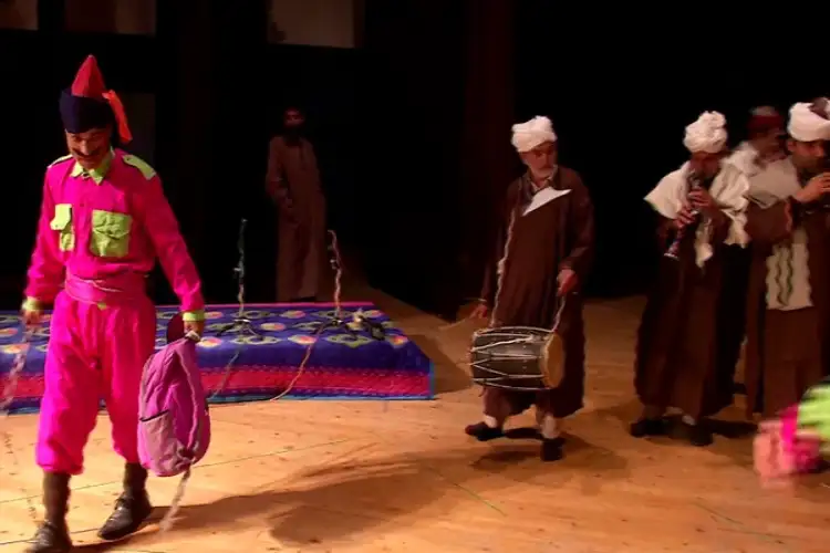 Traditional Kashmiri theatre inspires students, promotes cultural values in Srinagar