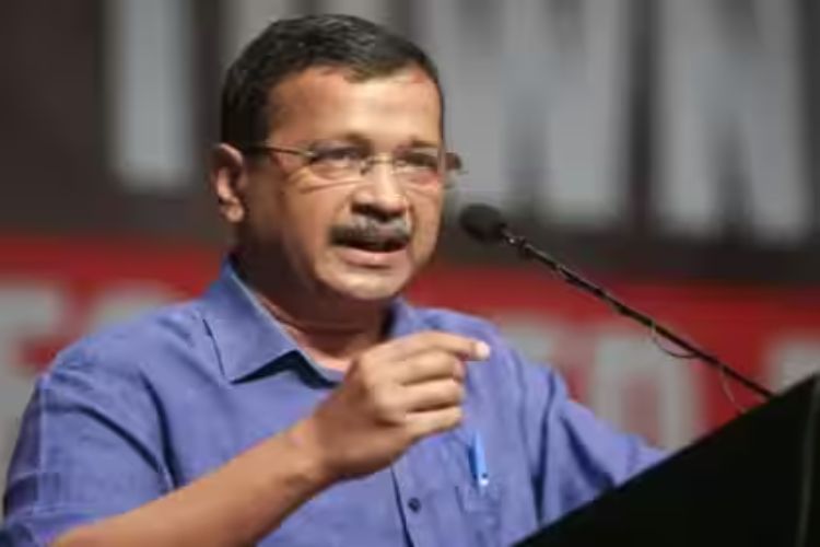 IT rules tightened to suppress people's voice: Kejriwal