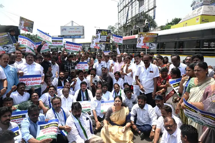 YSRCP holds protests in Andhra Pradesh, demands CBI probe into alleged DSC irregularities