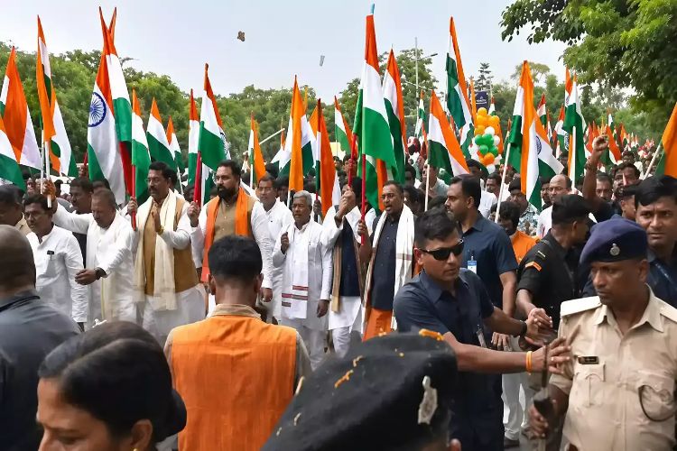 Chief Minister Samrat Chaudhary led the Tiranga Yatra in Patna.