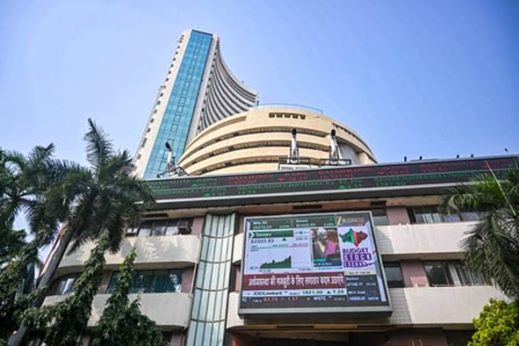 Stock market gains marginally amid rise in crude oil prices, Sensex rises 43 points
