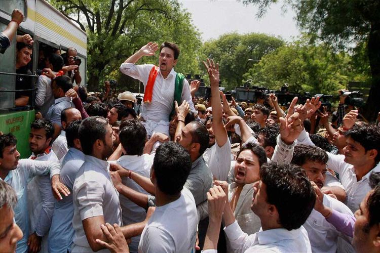 BJP sending Yuva Morcha workers from Bengal to Jharkhand student protest: Congress
