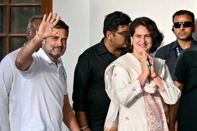 Priyanka Gandhi says Rahul met Jharkhand students, asks Amit Shah to make statement