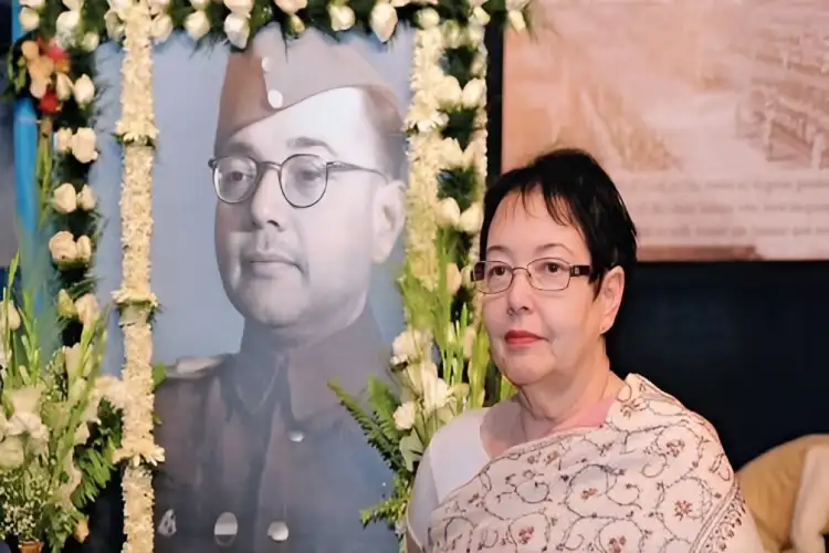 SC notice to Centre on plea of Netaji's daughter for return of his ashes from Japan