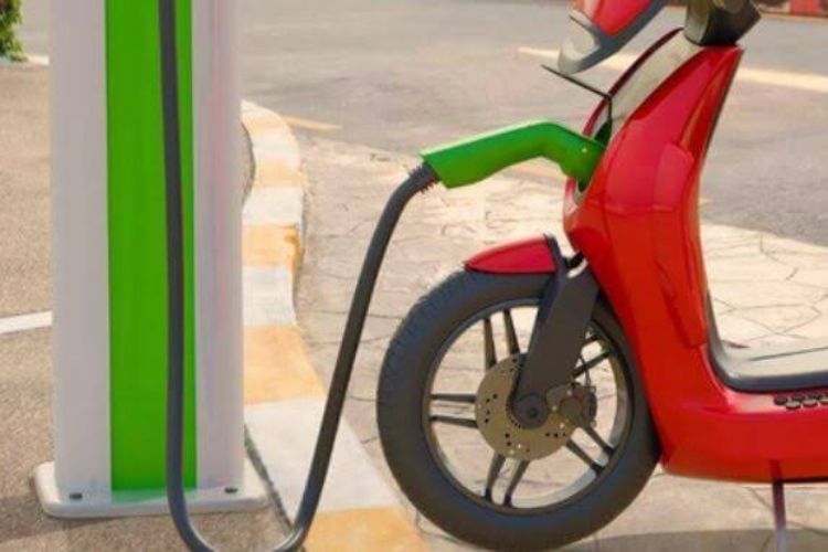 PM e-Drive scheme deadline for electric two-wheelers extended, incentives reduced