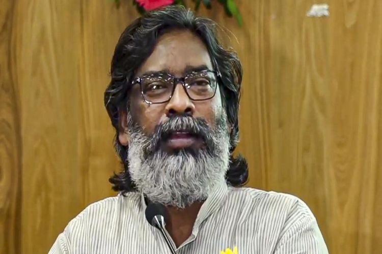 Currency notes are the basis of BJP's politics: Hemant Soren