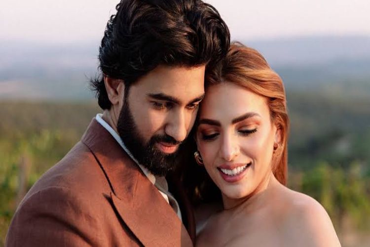 Sukriti Kakkar and Shoumik Shetty got engaged