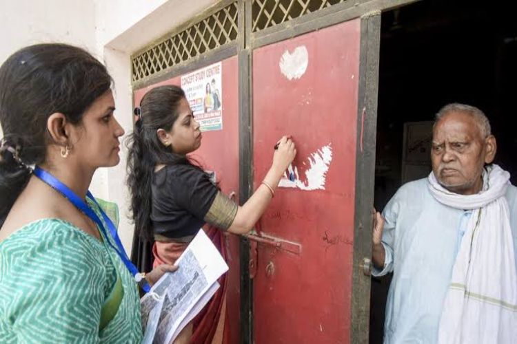 The central government has released 40 questions for the 2027 census.