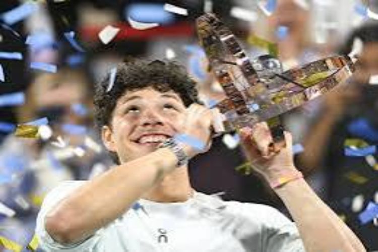 Shelton successfully defends National Bank Open title, defeating Nakashima