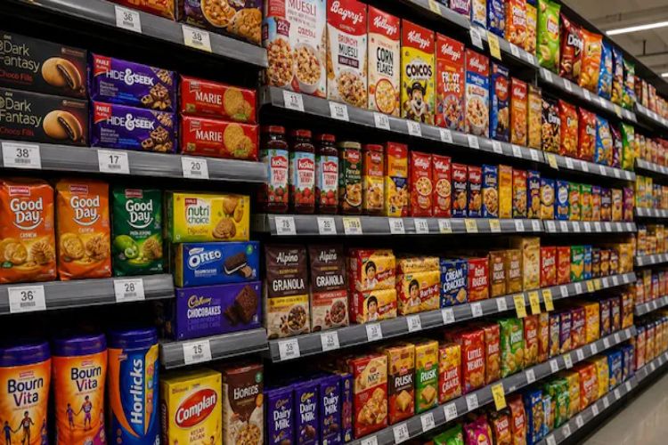 The court expressed displeasure with FSSAI over the delay in issuing warnings on packaged foods.