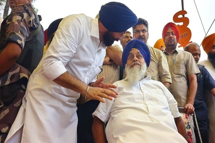 Anti-peace forces are targeting me and the Akali Dal: Badal said after the attack