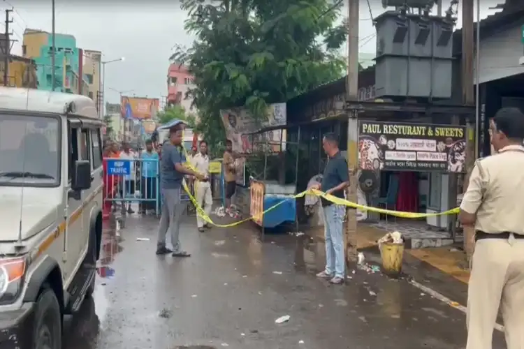 7 killed, several injured, in fire at hotel near Tarapith temple in West Bengal's Birbhum