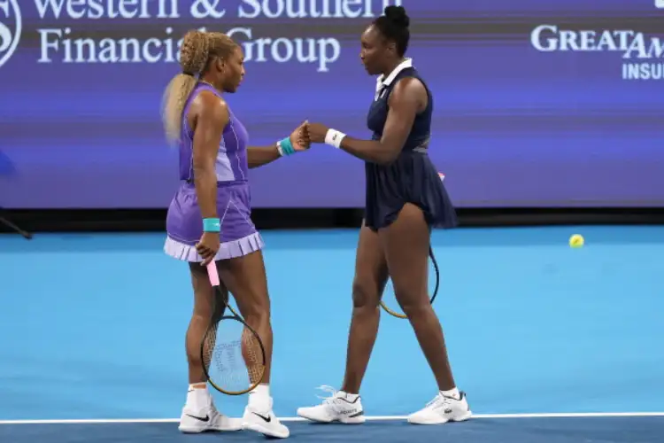 Cincinnati Open: Williams sisters fall two points short of reaching next round