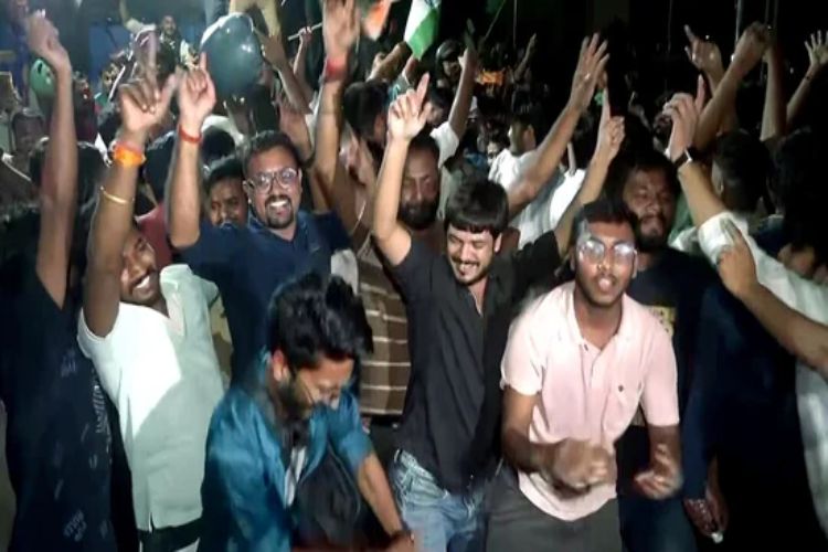 Jharkhand students may call off their agitation on Tuesday after the cancellation of recruitment exams.