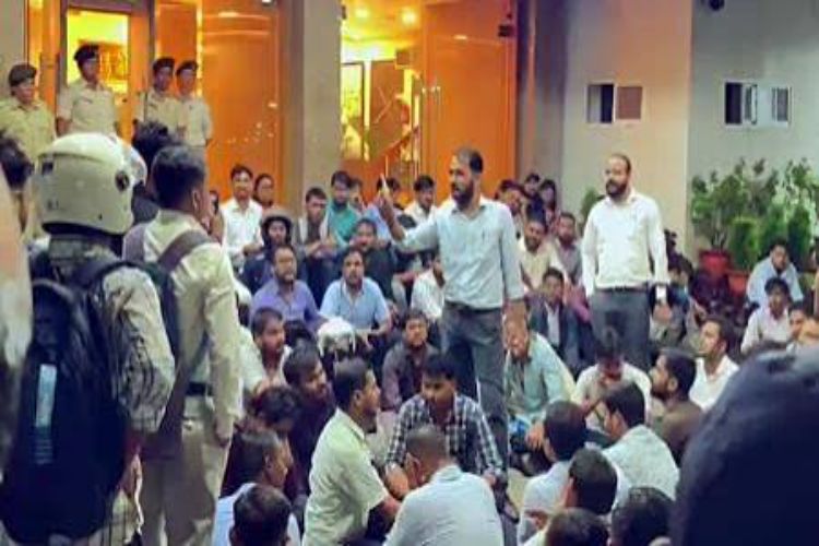 Jharkhand exam agitation: Government cancels 44 recruitment exams, students continue protest