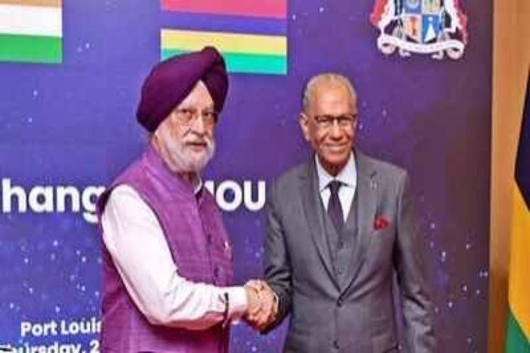 India, Mauritius sign long-term fuel supply agreement; IOC to meet import needs
