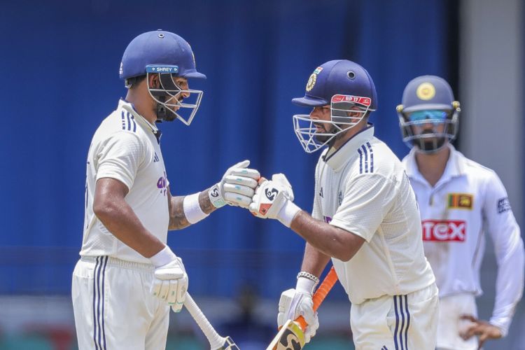 Half centuries from Pant and Jurel take India to 419 for six at lunch
