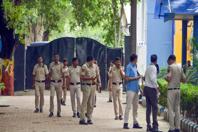 Delhi HC quashes charges against school principal under SC/ST Act; police inspector filed case