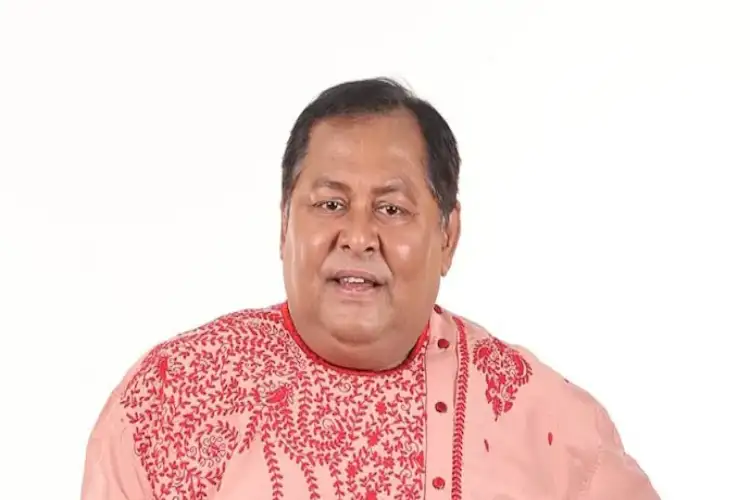 Bengali actor Kharaj Mukherjee, wife stranded in flood-hit Nepal; son shares update