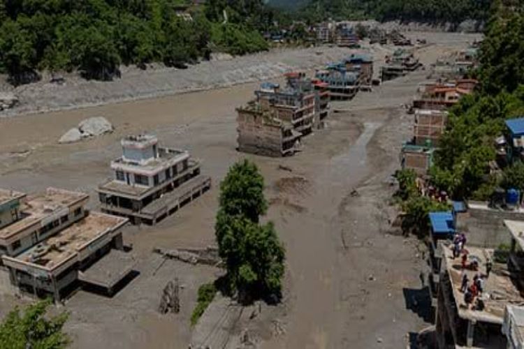 Nepal floods: 338 out of 404 tourists from Maharashtra are safe