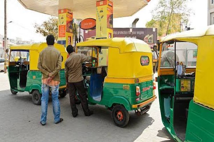 CNG prices in Delhi hiked by Rs 3.89 per kg due to jump in global LNG costs