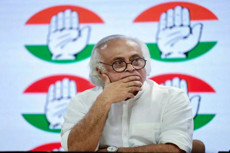 New 'high-voltage' blow of inflation, government misleading by juggling figures: Congress