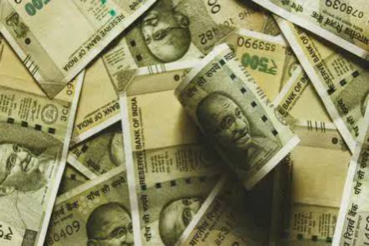 Fake currency worth Rs 7.40 crore recovered from PNB branch in Saharanpur