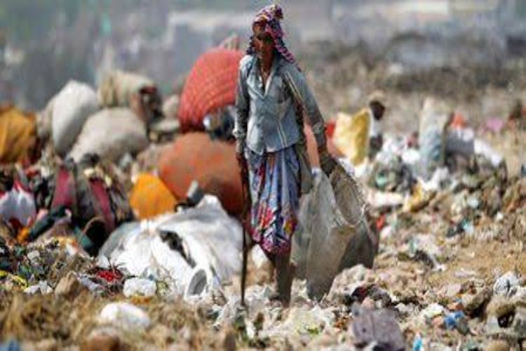 42,000 once-anonymous waste pickers now become climate watchdogs under a United Nations project