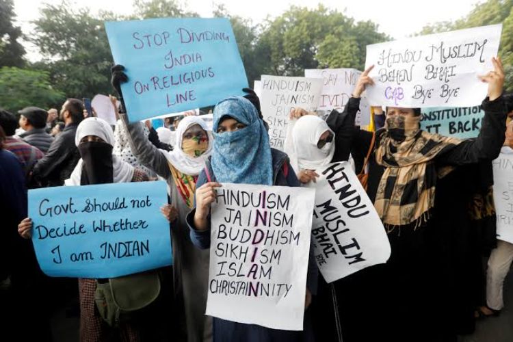 Satheesan protests Islamic scholar's comment on confining women to homes