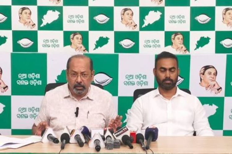 Odisha: BJP, BJD exchange accusations over MMDR Act