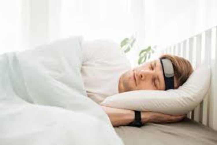 Devices that read brain activity will soon become commonplace